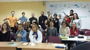 Духовенство УГКЦ та УПЦ КП зустрілися з полтавським осередком Української академії лідерів